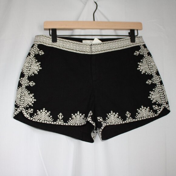 NWT Joie Gerardine Black & White Embroidered Shorts Chino Style Size 2 - Picture 1 of 10